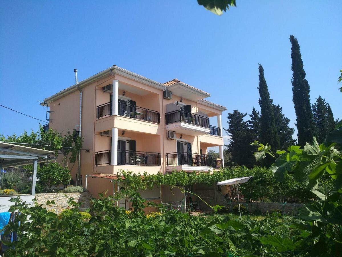 Despoina Apartment Tsoukaladhes